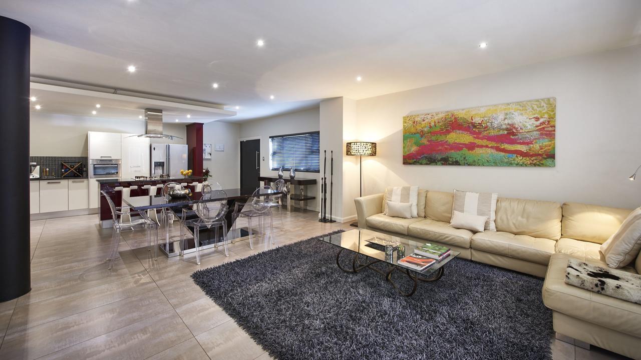 Dynasty Forest Sandown Serviced Apartments & Self Catering Hotel Johannesburgo Exterior foto